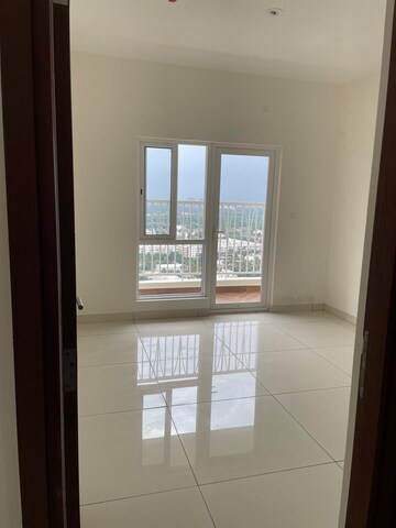 Room in 2 BHK Apartment at Avalon Park At The Prestige City, Sarjapur Road – for Rent