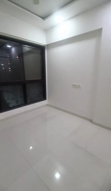 Bedroom in 2 BHK Apartment at Sindhi Society, Chembur – for Rent