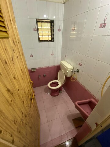 Attached Bathroom in 6 BHK Villa at Pardi Kande – for Sale