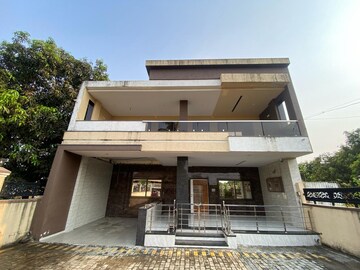 6 BHK Villa For Sale in Pardi Kande