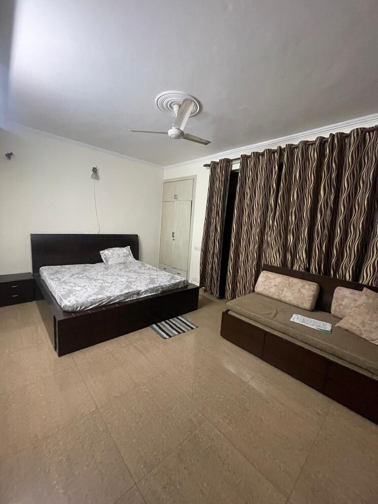 Bedroom, tarika-cghs 3 Bedroom 1900 Sq.Ft. Apartment In Sector 43 Gurgaon 9016846