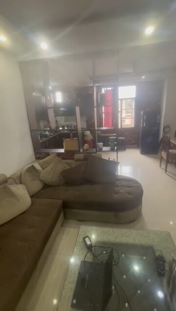 Living Room in 2.5 BHK Builder Floor at Mehrauli – for Rent