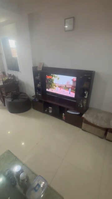 Living Room in 2.5 BHK Builder Floor at Mehrauli – for Rent