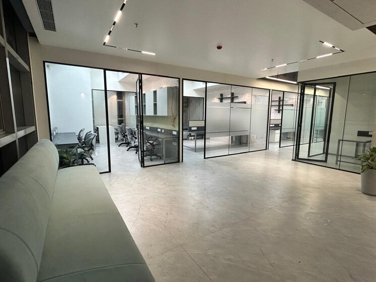 Room, mani-casadona Commercial Office Space in IT/SEZ 1050 Sq.Ft. In New Town Kolkata 9016858