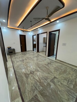 Bedroom in 3 BHK Builder Floor at BPTP District, Sector 81 – for Sale