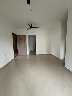 Room in 1.5 BHK Apartment at Lodha Casa Rio, Dombivli East – for Sale