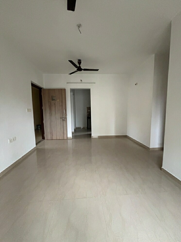 Room, lodha-casa-rio 1.5 Bedroom 584 Sq.Ft. Apartment In Dombivli East Thane 9016947