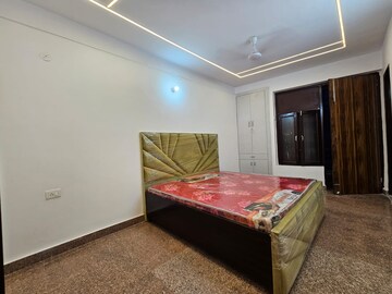 Bedroom in 1 BHK Builder Floor at Saket – for Rent
