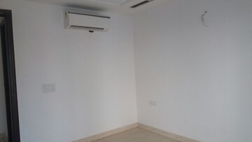 Room in 3 BHK Builder Floor at Shivalik Colony – for Rent