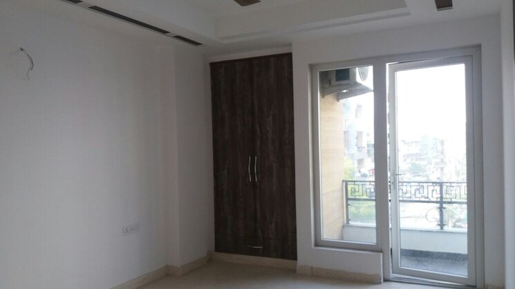 Room, shivalik colony 3 Bedroom 1800 Sq.Ft. Builder Floor In Shivalik Colony Delhi 9016936