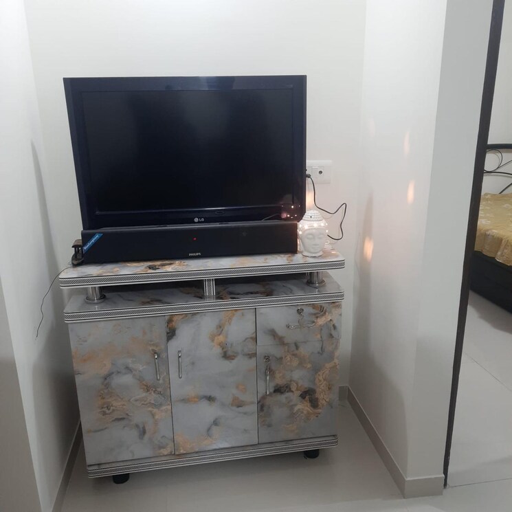 Other, rosa-classique 1 Bedroom 550 Sq.Ft. Apartment In Kasarvadavali Thane 9016967