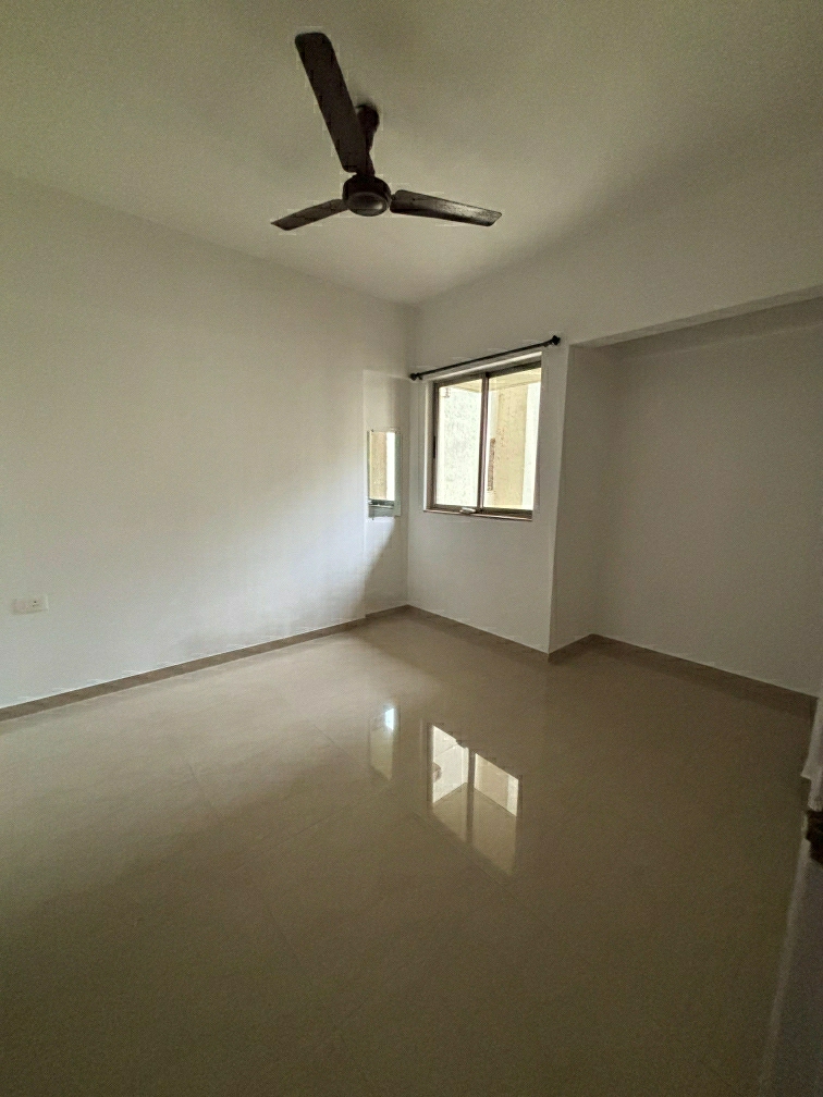 1.5 BHK + Pooja Room,Study Room Apartment For Sale in Lodha Casa Rio