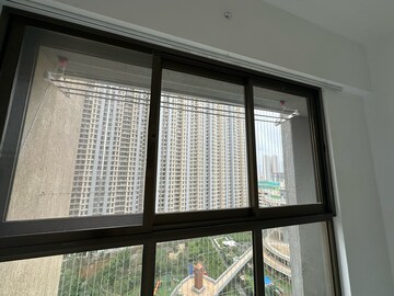 Room in 2 BHK Apartment at Raymond Ten X Habitat, Swastik Garden – for Rent
