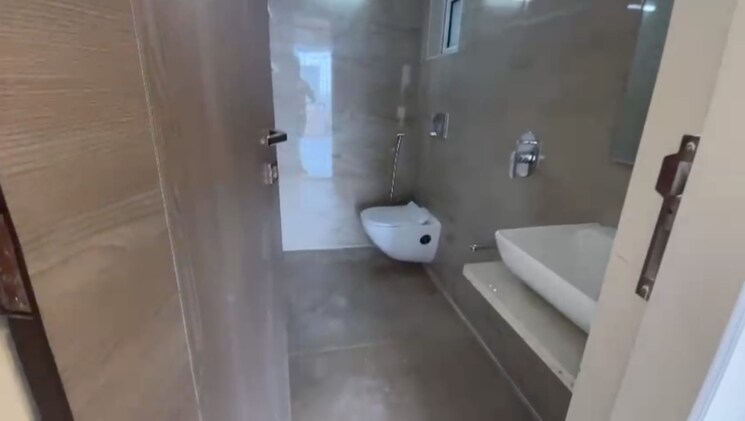 Bathroom, aristone-vasudev-paradise 2 Bedroom 950 Sq.Ft. Apartment In Mira Road Thane 9016981