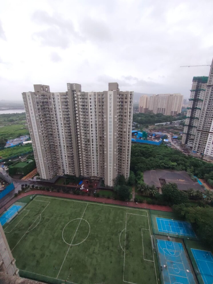 Exterior View, lodha-amara-tower-24-and-25 1 Bedroom 470 Sq.Ft. Apartment In Sandoz Baug Thane 9017004