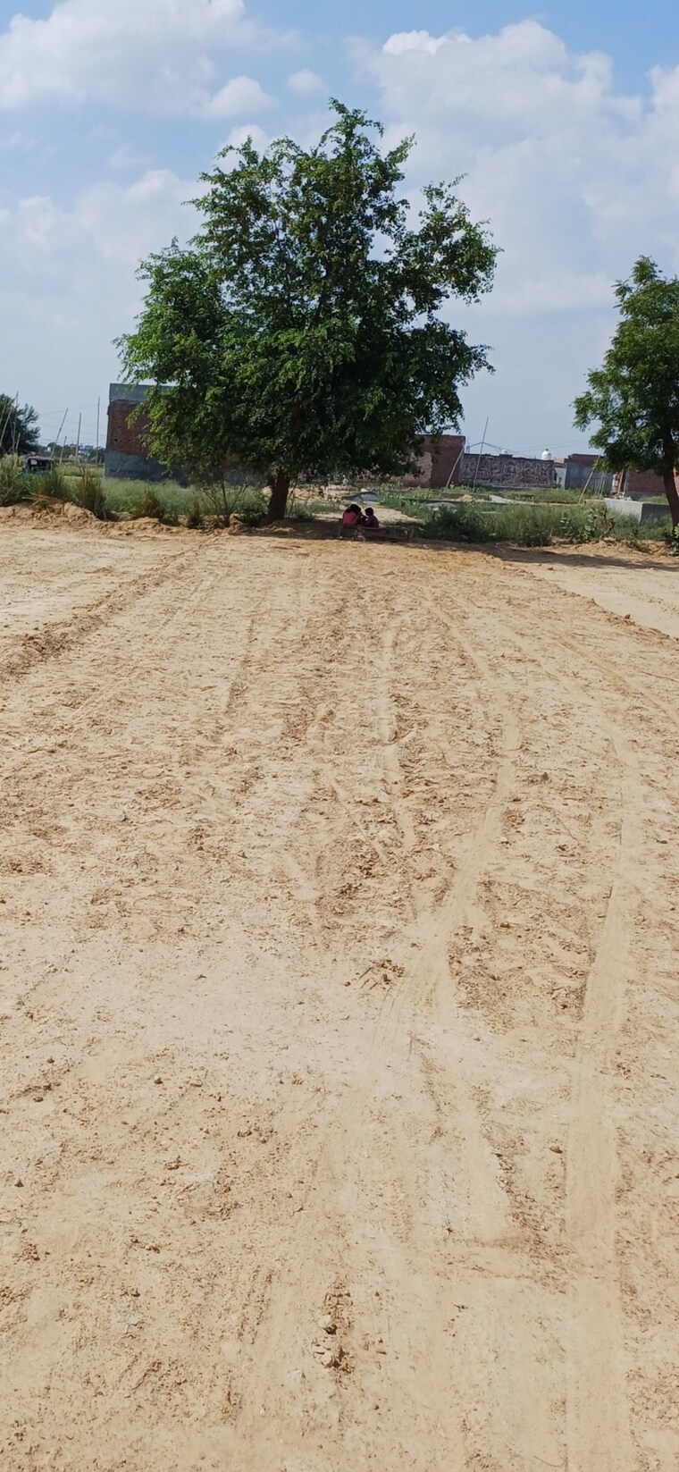 undefined, dheeraj nagar  69 Sq.Yd. Plot In Dheeraj Nagar Faridabad 9017022
