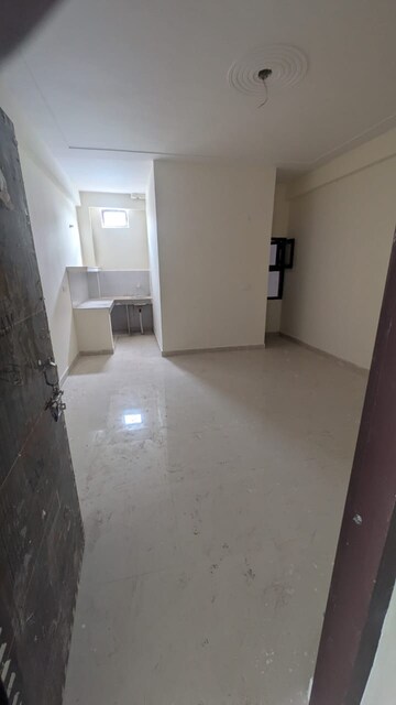 Room in 1 RK Independent House at Shramik Kunj Sector 66, Sector 66 – for Rent