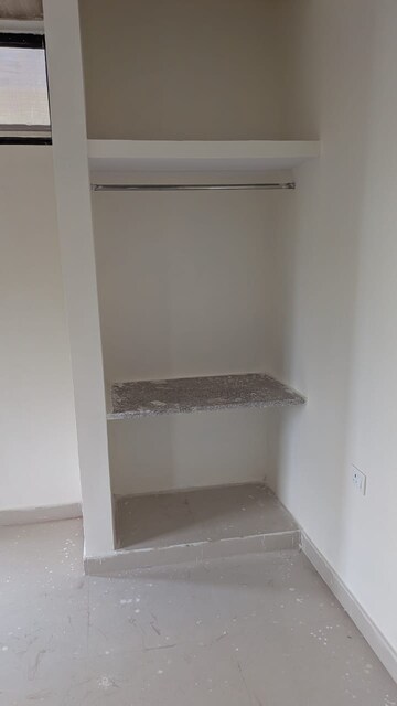 Furnished Amenities in 1 RK Independent House at Shramik Kunj Sector 66, Sector 66 – for Rent