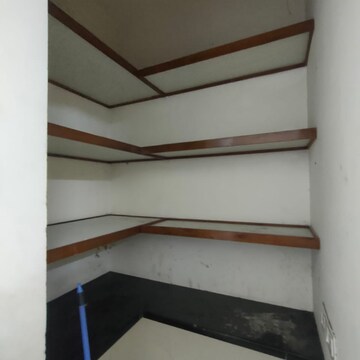 Furnished Amenities in 3 BHK Apartment at Lodha Amara, Sandoz Baug – for Rent