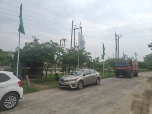 Parking in 3 BHK Apartment at Nimbus The Palm Village, Sector 22a Yamuna Expressway – for Sale