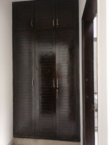 Building Lobby in 4 BHK Independent House at Sector 51 – for Rent