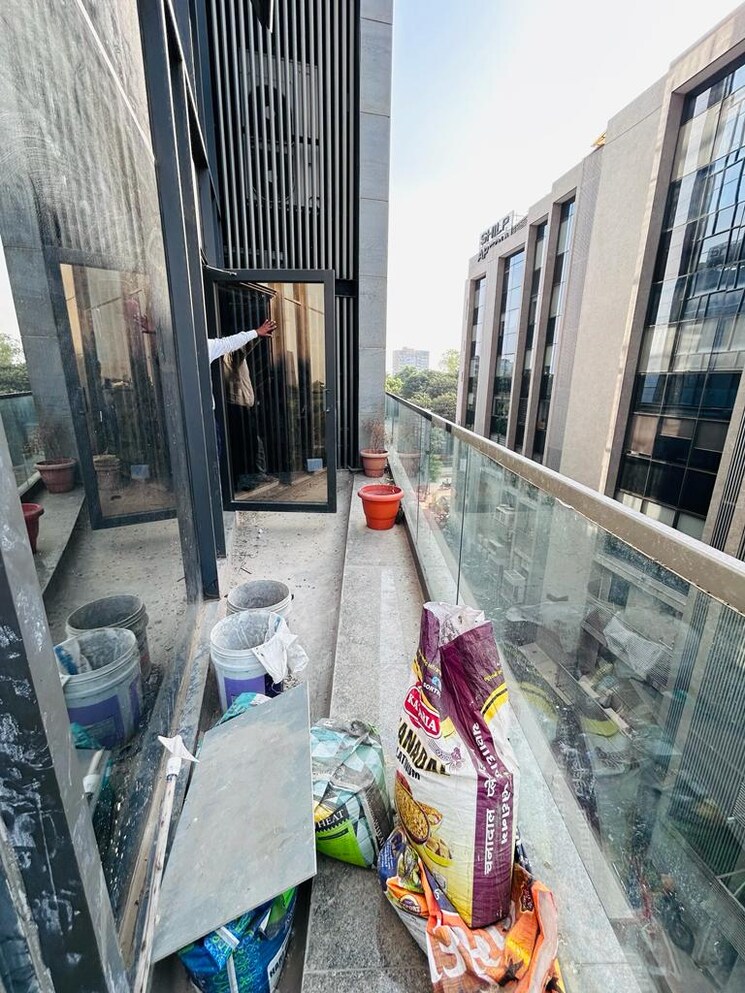 Exterior View, binori-b-square-1 Commercial Office Space 1870 Sq.Ft. In Vikram Nagar Ahmedabad 9017134