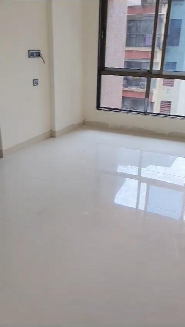 Room in 3 BHK Apartment at Shreeji Tapovan, Malad East – for Sale