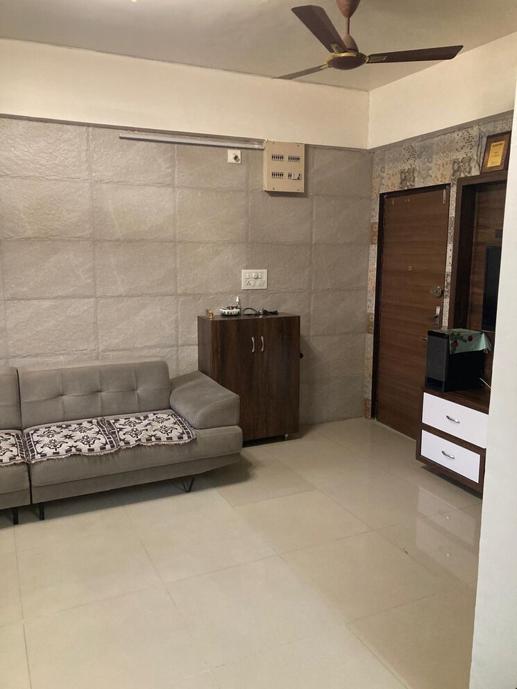 Kitchen, satellite 2 Bedroom 127 Sq.Yd. Builder Floor In Satellite Ahmedabad 9017246