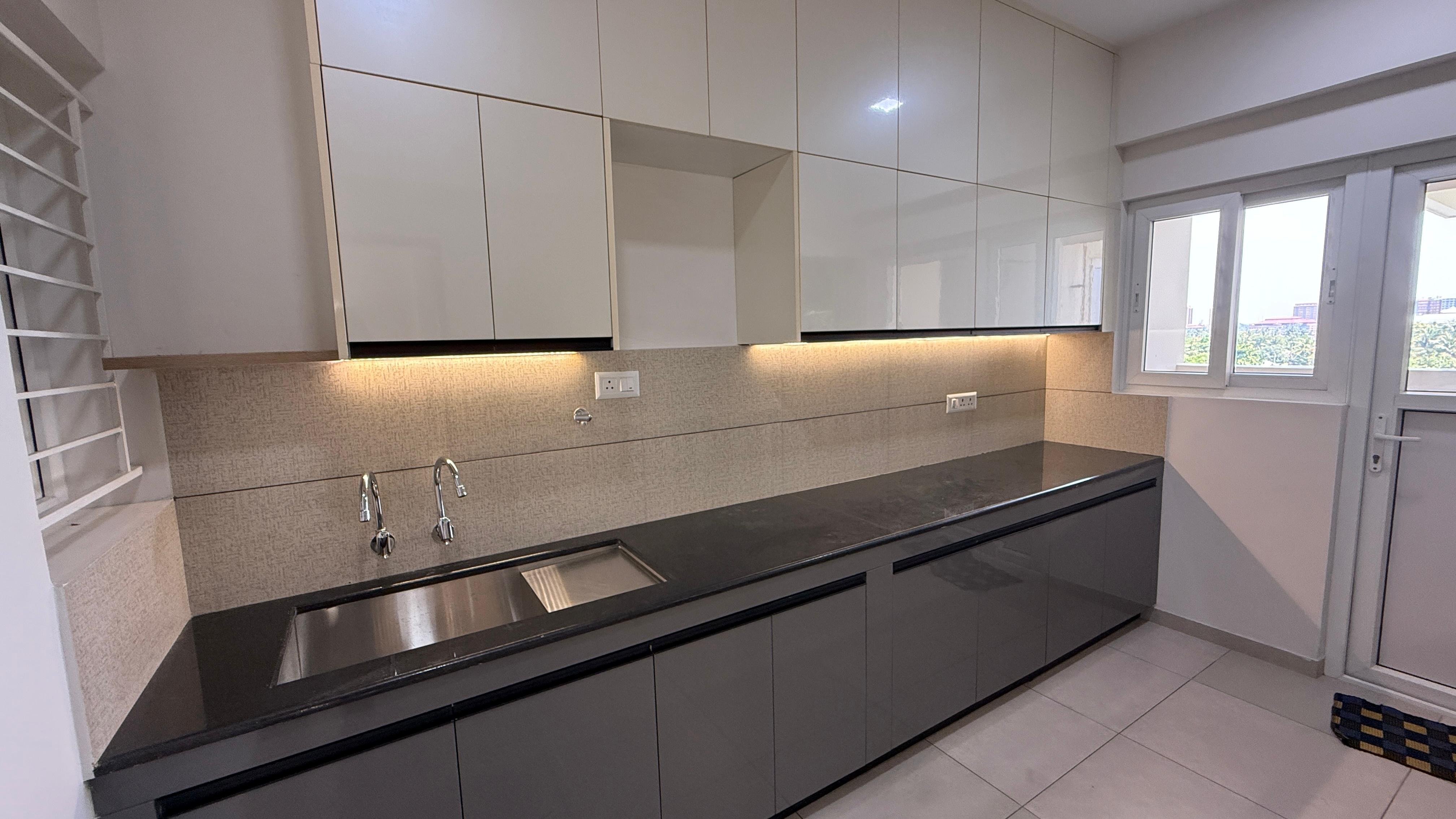 3 BHK Apartment For Sale in Veegaland Exotica