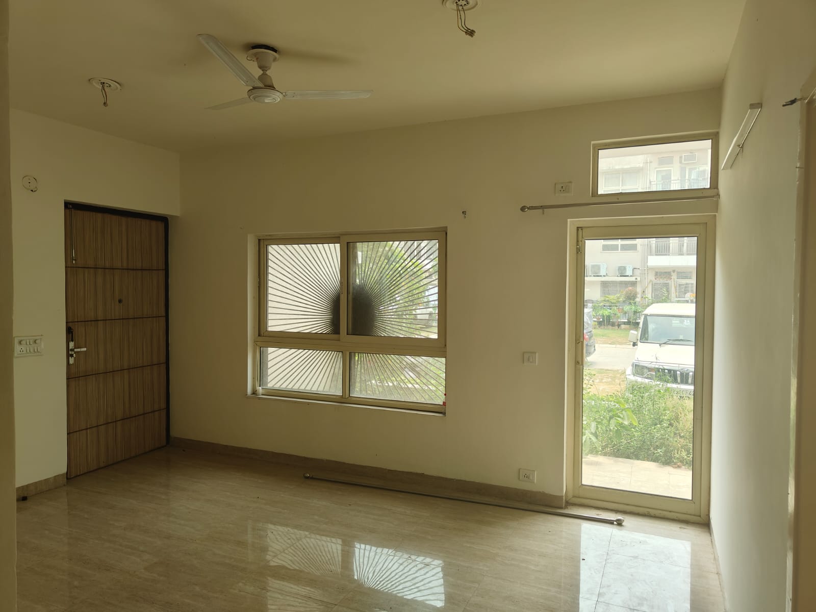 3 BHK + Pooja Room Apartment For Sale in Puri Vip Floors