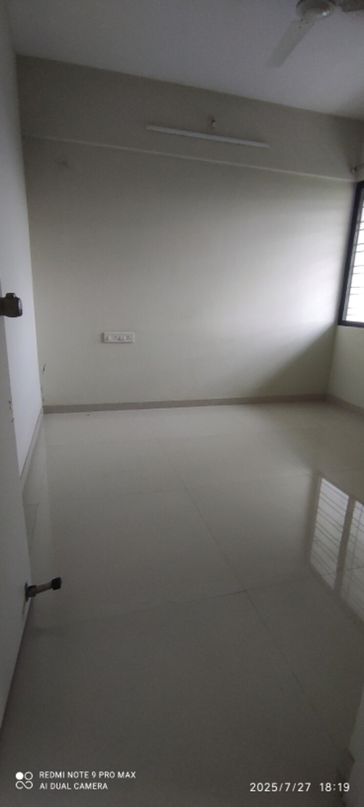 Room, indraprastha-utsav 2 Bedroom 685 Sq.Ft. Apartment In Kondhwa Pune 9017316