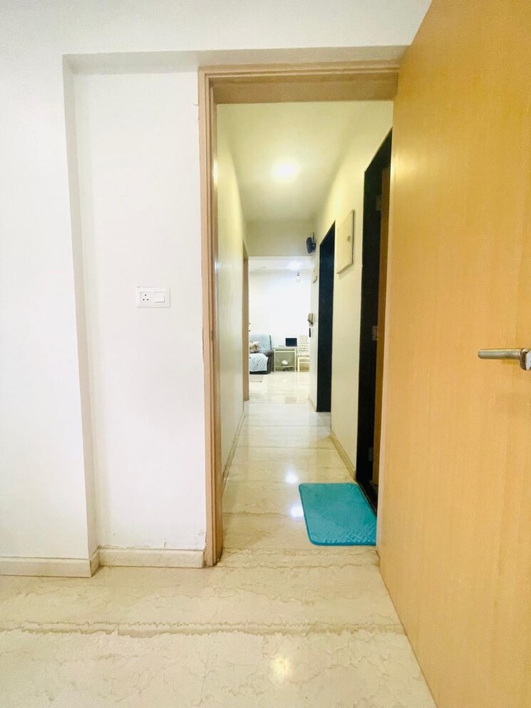 Other, juhu 2 Bedroom 900 Sq.Ft. Apartment In Juhu Mumbai 8918205