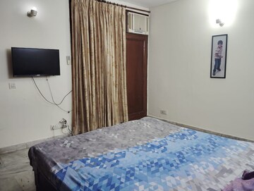 Bedroom in 2 BHK Apartment at S 27 Luxury Homes, Greater Kailash I – for Rent