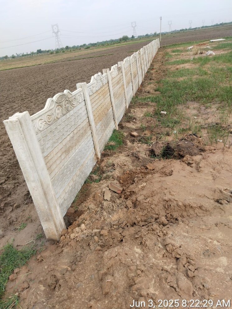 undefined, radhakund  80 Sq.Yd. Plot In Radhakund Mathura 9017318