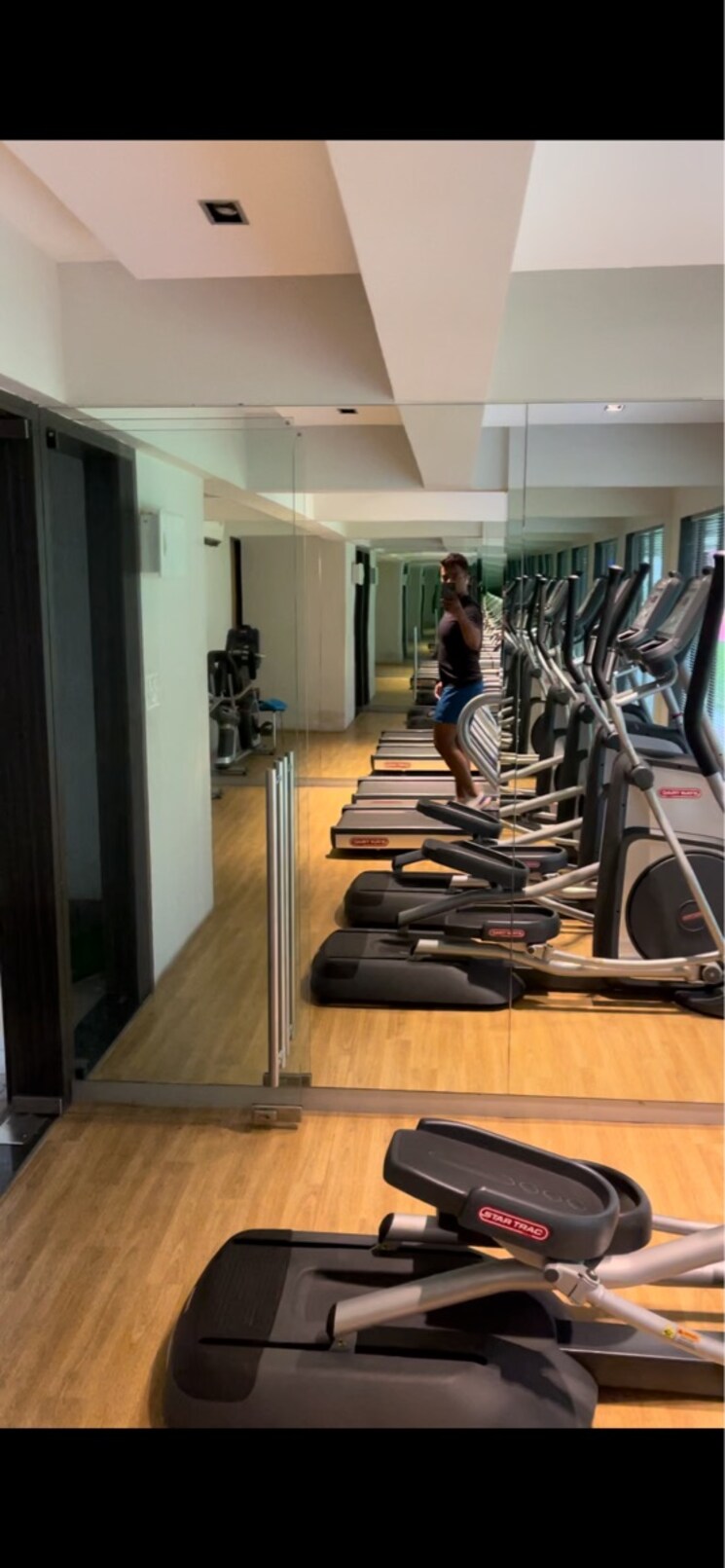 Gym, juhu 2 Bedroom 900 Sq.Ft. Apartment In Juhu Mumbai 8918205