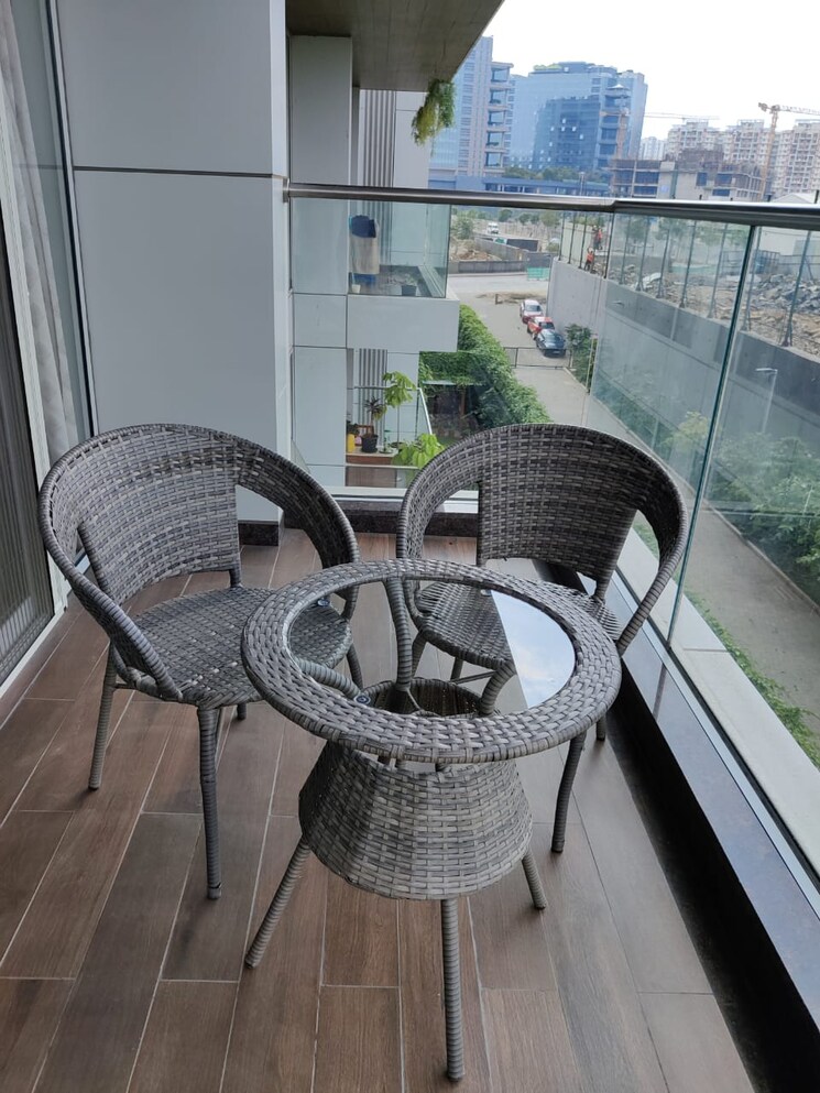 Bathroom, panchshil-towers 3.5 Bedroom 2200 Sq.Ft. Apartment In Kharadi Pune 9017328