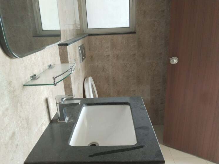 Bathroom, shapoorji-pallonji-joyville-phase-3 3 Bedroom 1852 Sq.Ft. Apartment In Sector 102 Gurgaon 9017378