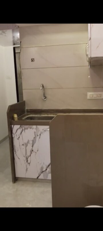 Furnished Amenities in 1 BHK Apartment at Accord Bindra One, Andheri East – for Rent