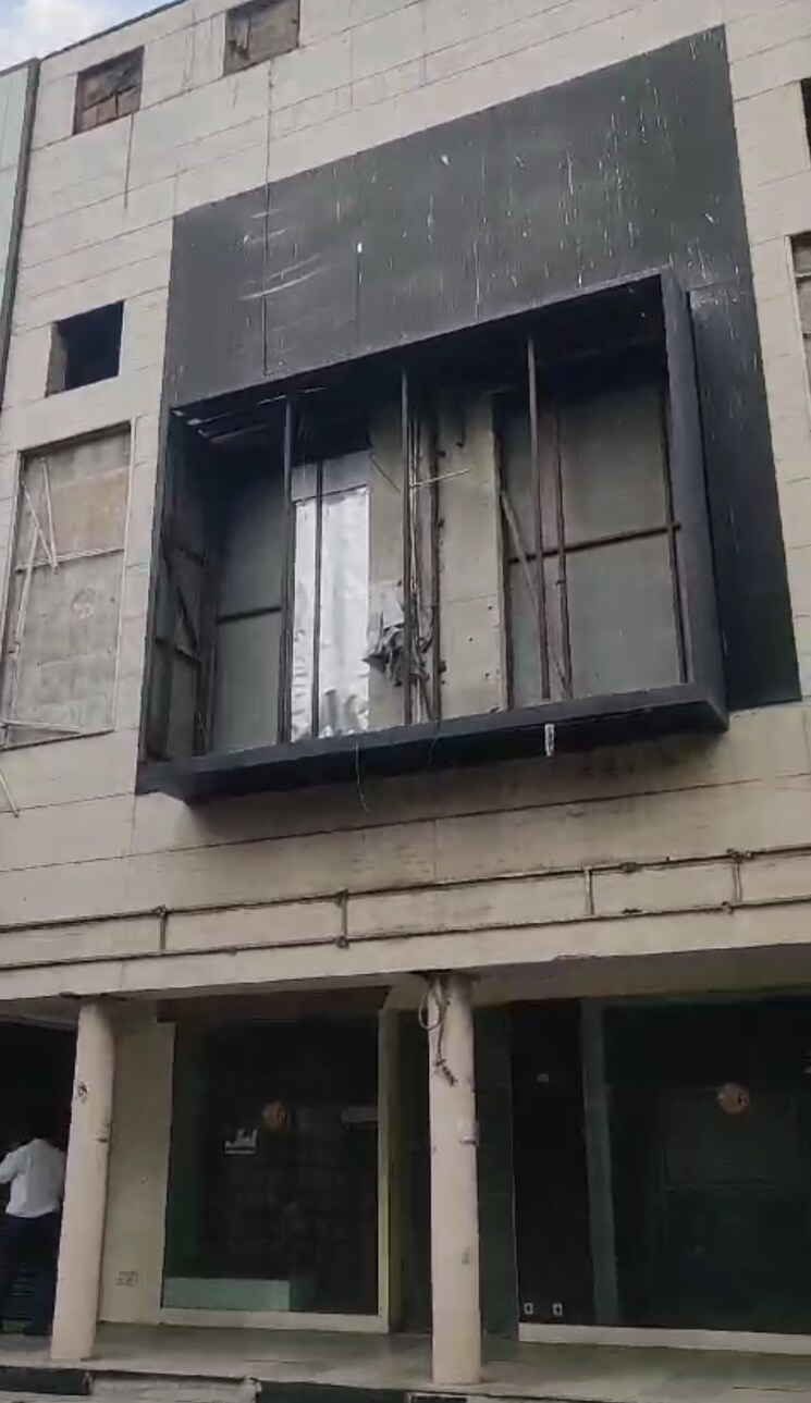 Kitchen, greater kailash i Commercial Showroom 5400 Sq.Ft. In Greater Kailash I Delhi 9017357