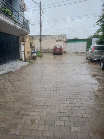  Plot – Exterior View View at Vasant Kunj Enclave - for Sale