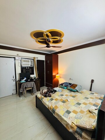 Bedroom in 3 BHK Builder Floor at Cosmos Floors, Sector 52 – for Rent