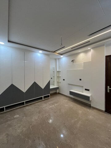 Kitchen in 4 BHK Builder Floor at Rohini Sector 24 – for Sale