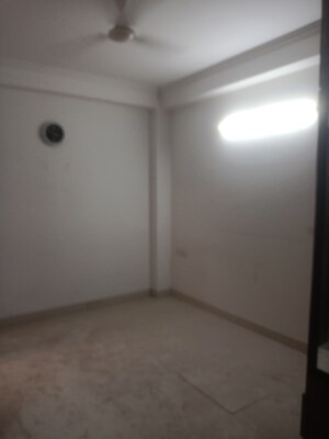 Room in 3 BHK Builder Floor at Vasant Kunj Enclave – for Sale