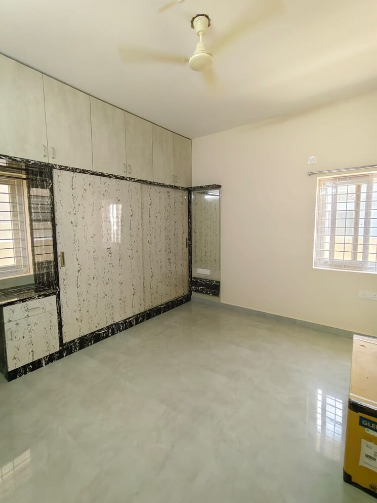 Room, manikonda 3 Bedroom 1800 Sq.Ft. Apartment In Manikonda Hyderabad 9017561