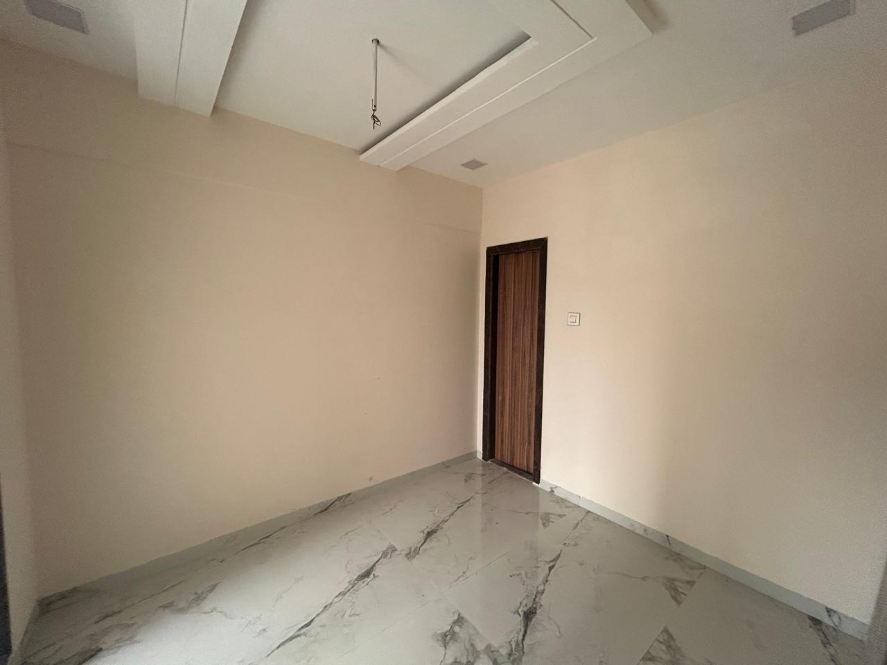 2 BHK + Extra Room Apartment For Rent in Valley Shilp