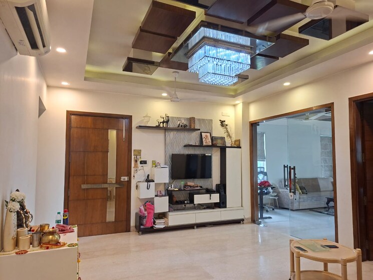 Living Room, malibu-shopping-arcade 3 Bedroom 375 Sq.Yd. Builder Floor In Sector 47 Gurgaon 9017614