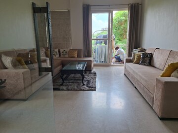 Living Room in 3 BHK Builder Floor at Malibu Shopping Arcade, Sector 47 – for Rent