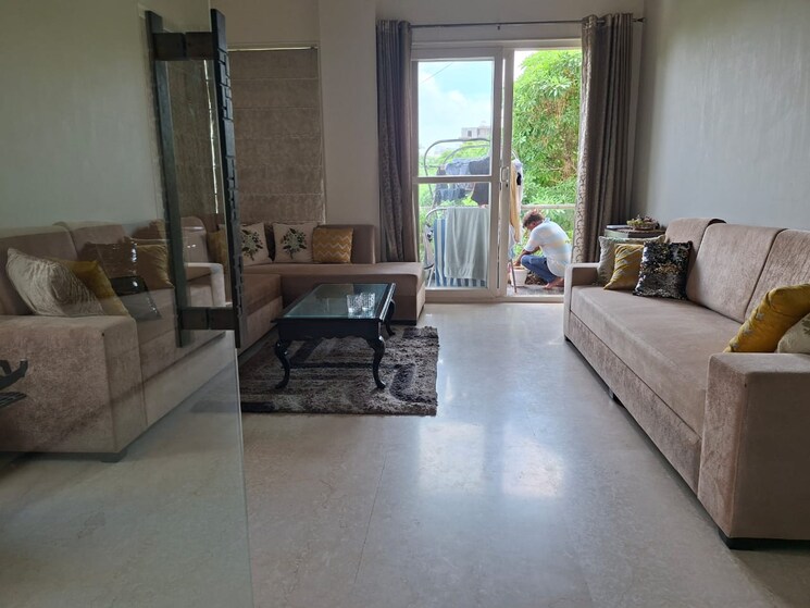 Living Room, malibu-shopping-arcade 3 Bedroom 375 Sq.Yd. Builder Floor In Sector 47 Gurgaon 9017614