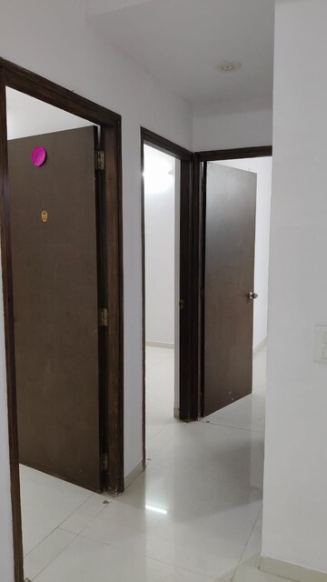 Building Lobby in 3 BHK Apartment at Vaishnodevi Circle – for Rent