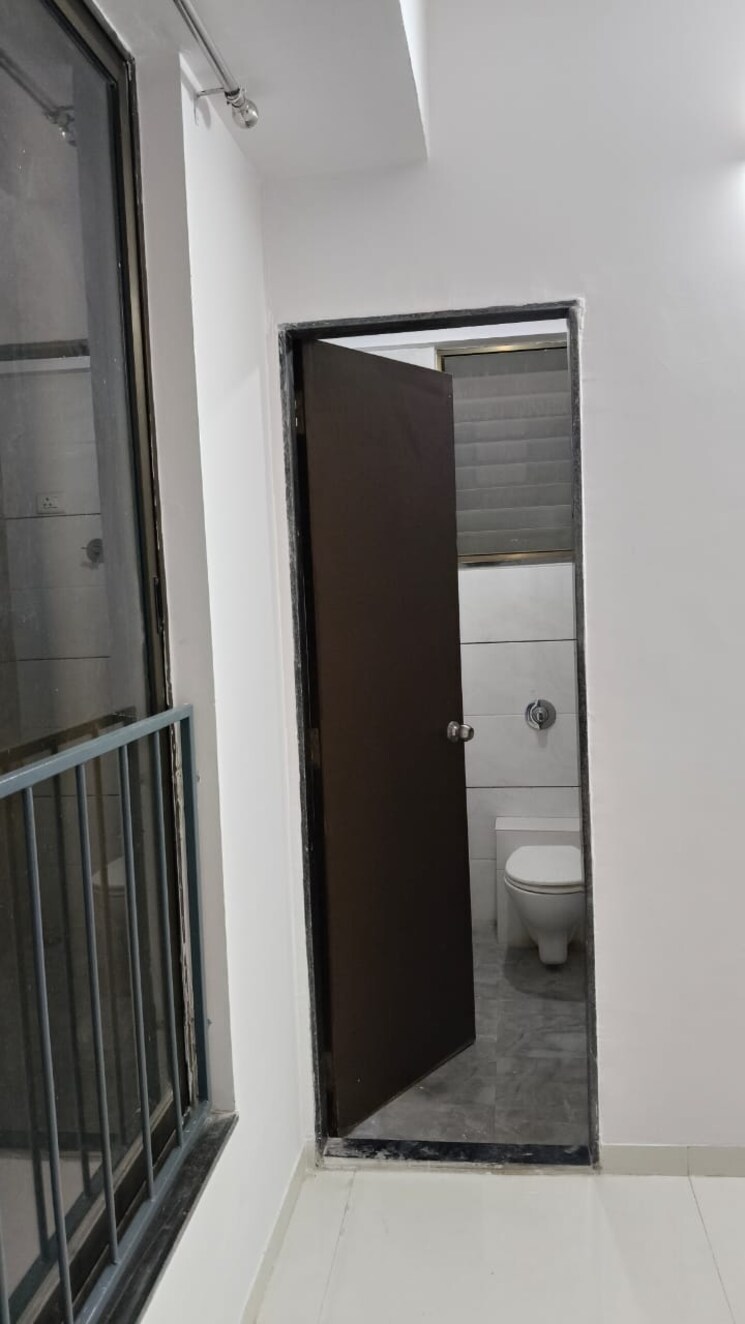 Attached Bathroom, vaishnodevi circle 3 Bedroom 1900 Sq.Ft. Apartment In Vaishnodevi Circle Ahmedabad 9017638